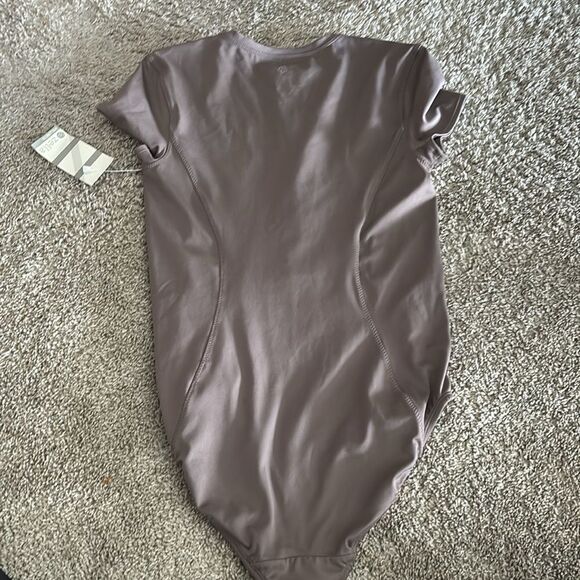 NWT Zella Brown Front Half Zip Bodysuit small - Picture 4 of 4
